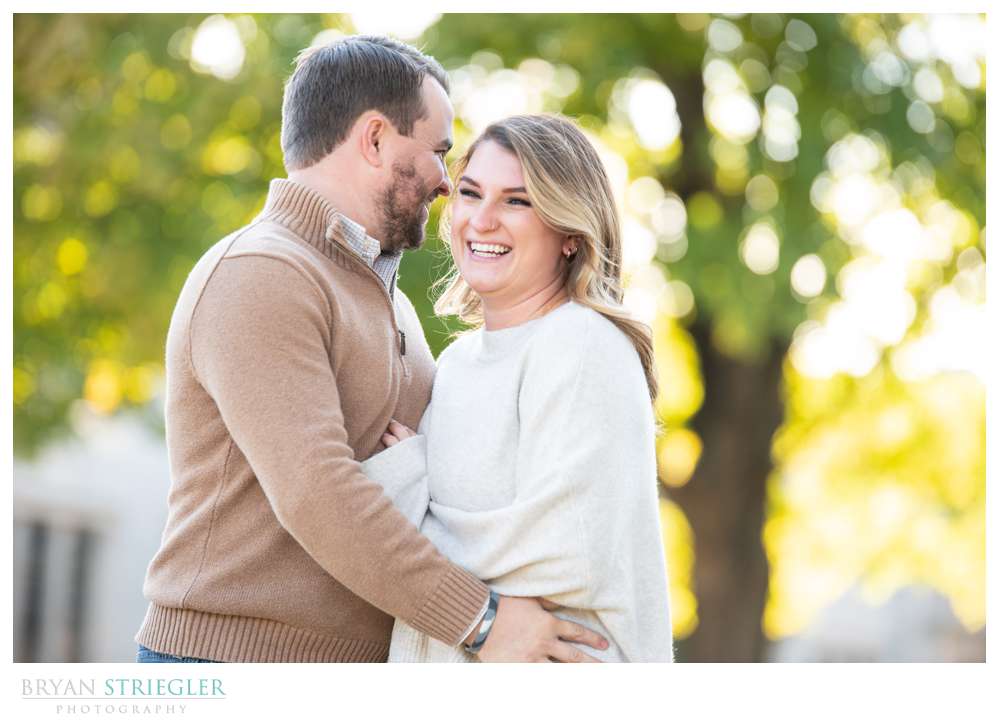 sunny engagement photos